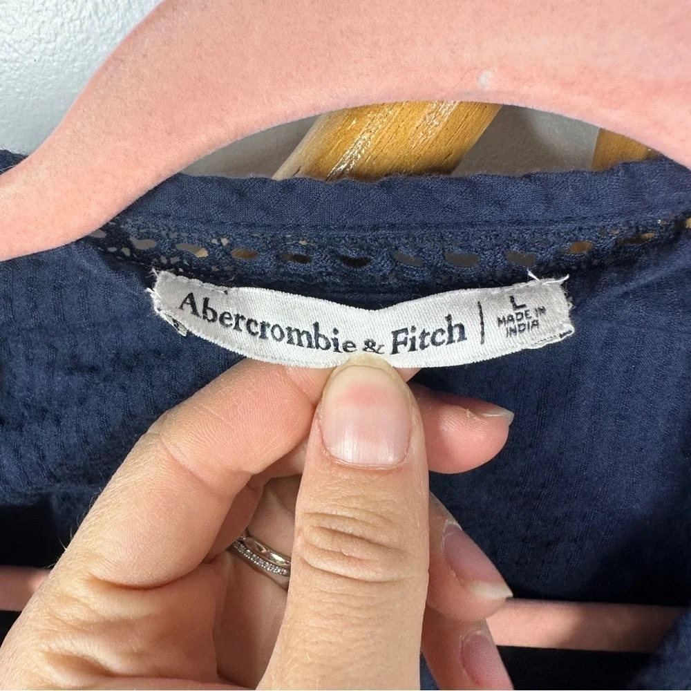 Abercrombie and Fitch Navy Lace Balloon Sleeve Blouse sz L